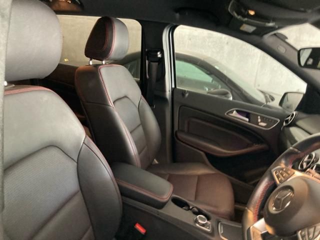 MERCEDES BENZ B class
