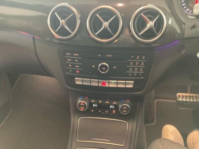 MERCEDES BENZ B class