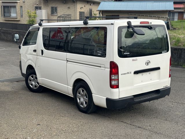 HIACE van 4WD