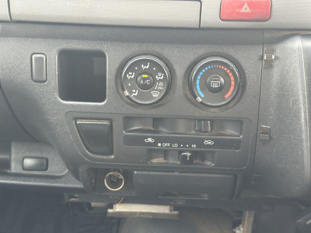 HIACE van 4WD