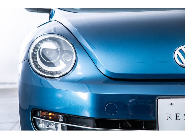 VOLKSWAGEN The BEETLE