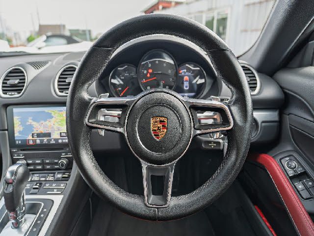 PORSCHE 718CAYMAN