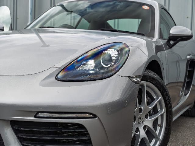 PORSCHE 718CAYMAN