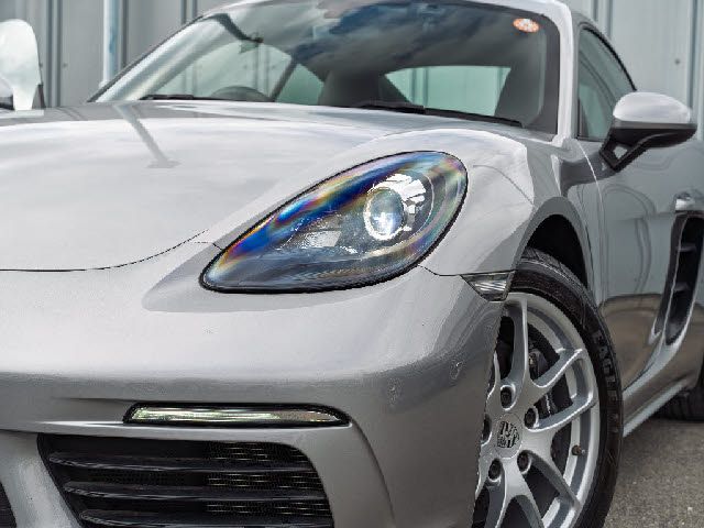PORSCHE 718CAYMAN
