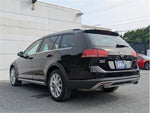 VOLKSWAGEN GOLF Alltrack