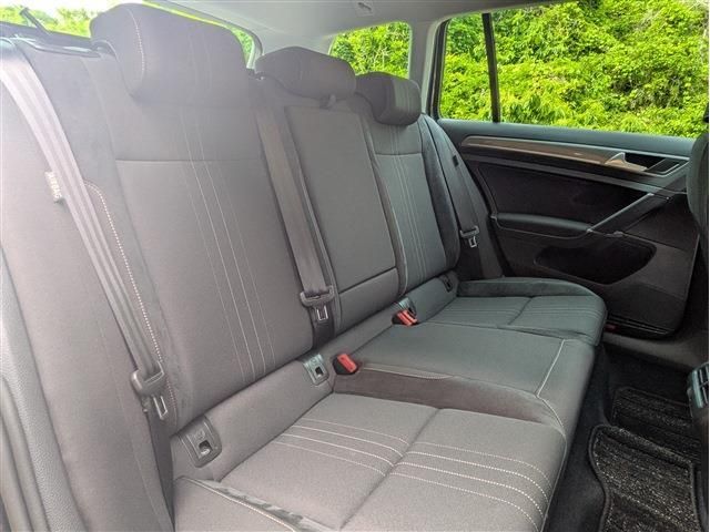 VOLKSWAGEN GOLF Alltrack