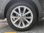 VOLKSWAGEN GOLF Alltrack