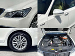 CROWN sedan hybrid