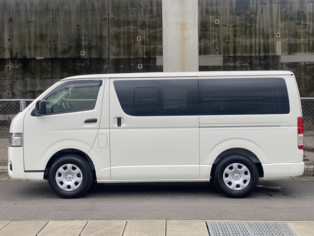 HIACE van 2WD