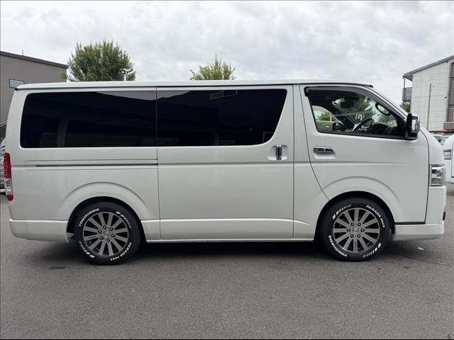 HIACE van 4WD