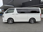 HIACE van 4WD