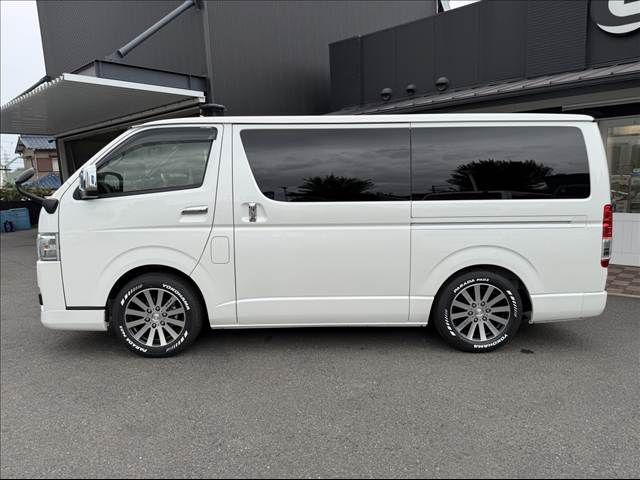 HIACE van 4WD