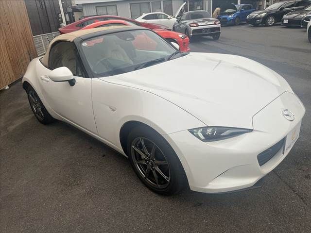 ROADSTER