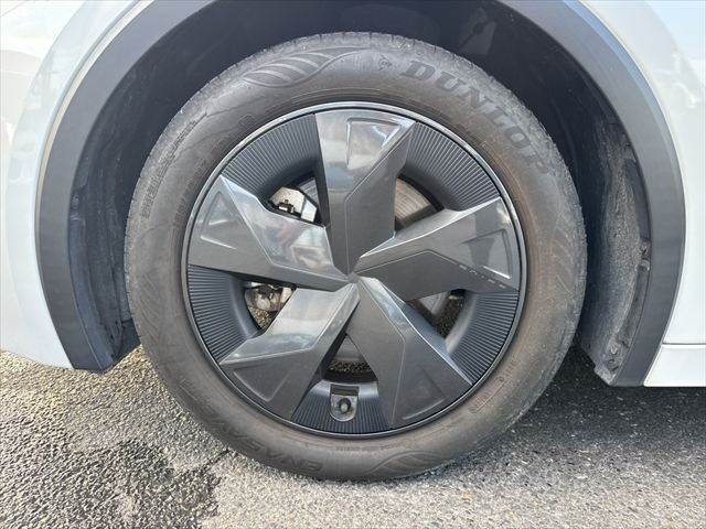 PRIUS 4WD