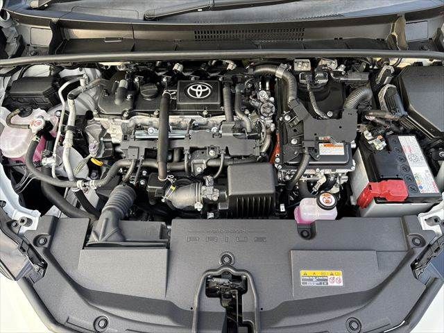 PRIUS 4WD