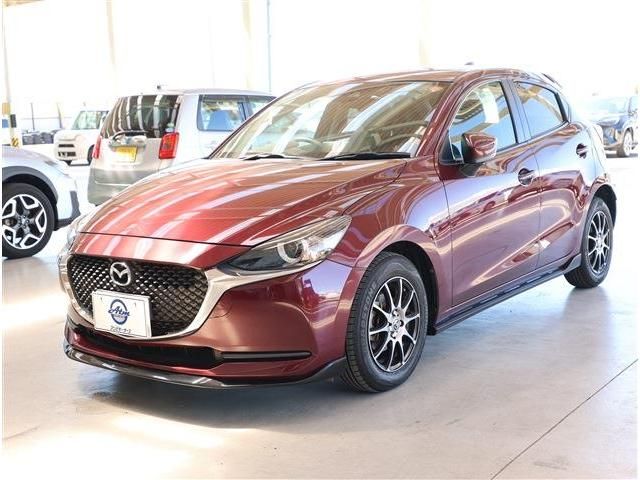 MAZDA2