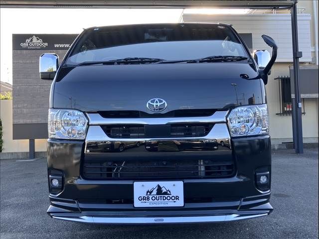HIACE van 4WD