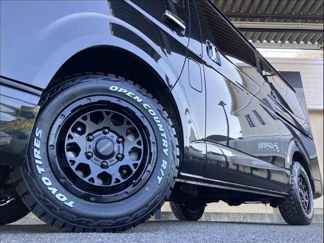 HIACE van 4WD