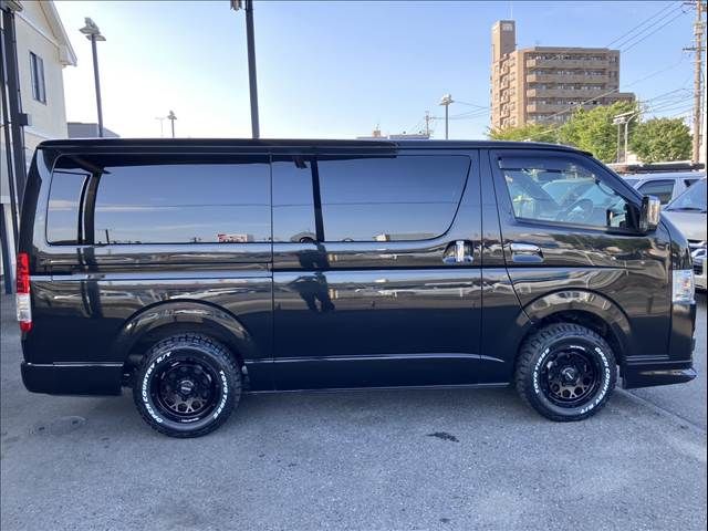 HIACE van 4WD