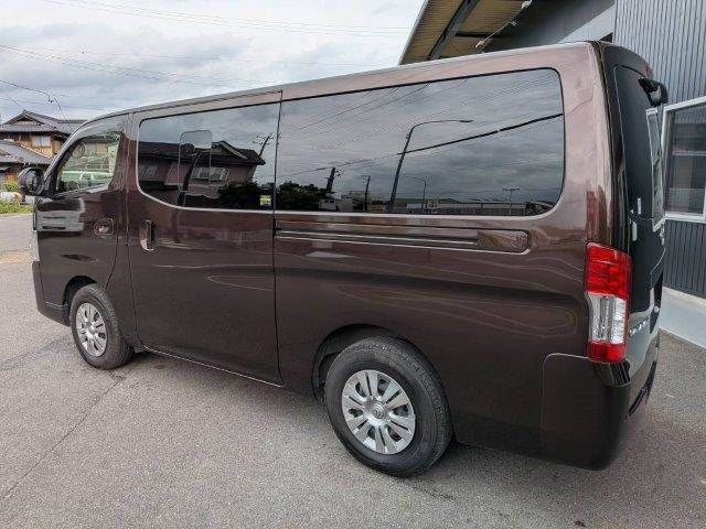 CARAVAN van 2WD
