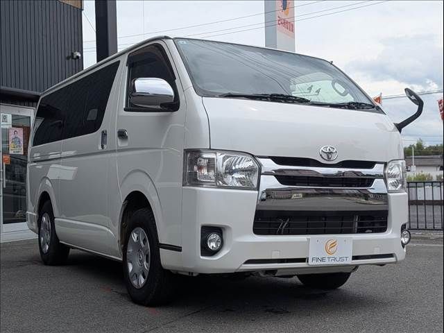 HIACE van 4WD