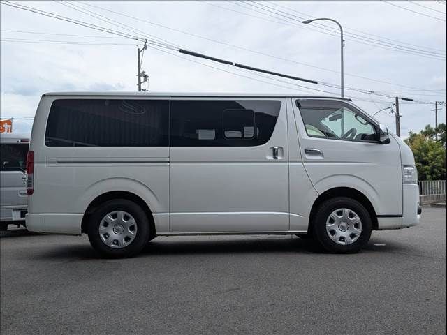 HIACE van 4WD