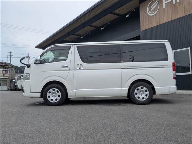 HIACE van 4WD