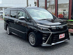 VOXY HYBRID