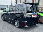 VOXY HYBRID