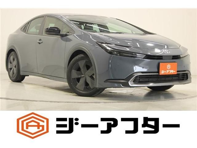 PRIUS 4WD