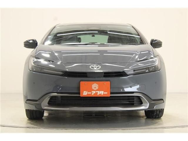 PRIUS 4WD