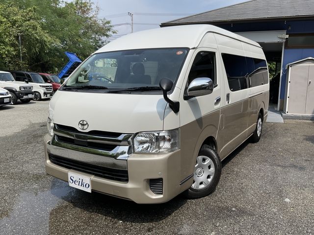 HIACE wagon