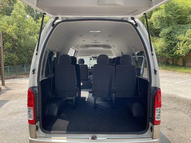 HIACE wagon