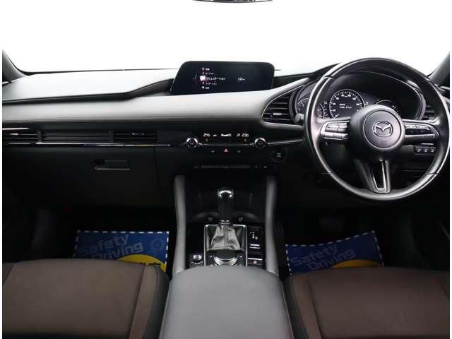 MAZDA3 FASTBACK