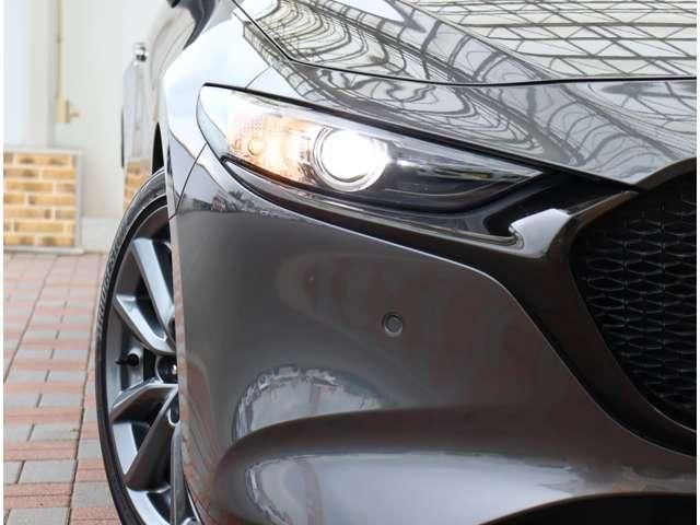 MAZDA3 FASTBACK