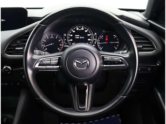 MAZDA3 FASTBACK