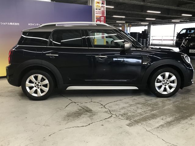 MINI COOPER D CROSSOVER