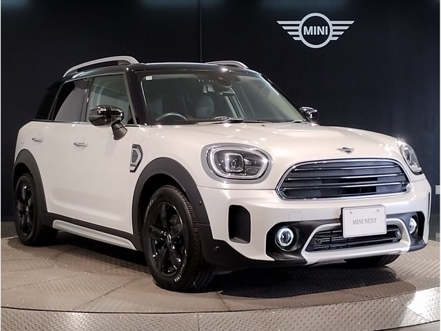 MINI COOPER D CROSSOVER
