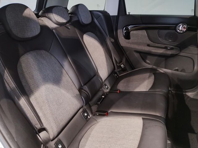MINI COOPER D CROSSOVER