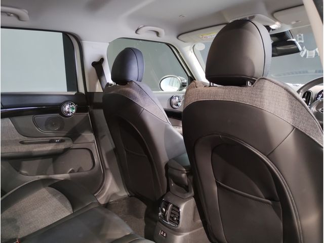 MINI COOPER D CROSSOVER