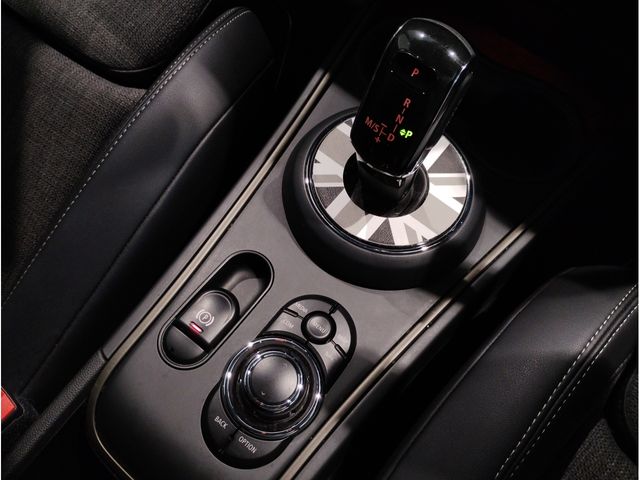 MINI COOPER D CROSSOVER