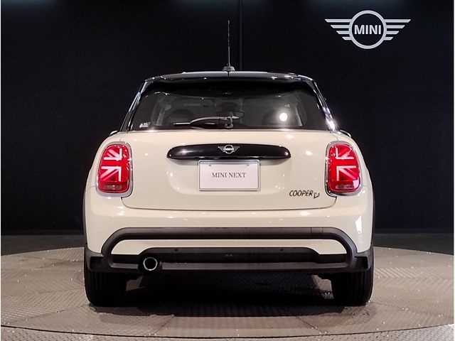 MINI COOPER D 5DOOR