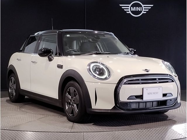 MINI COOPER D 5DOOR
