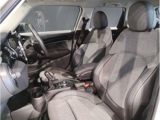 MINI COOPER D 5DOOR