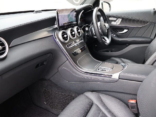 MERCEDES BENZ GLC class