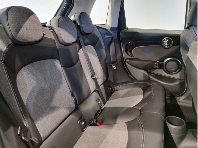 MINI COOPER D 5DOOR