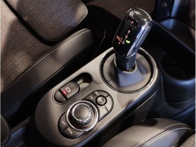MINI COOPER D 5DOOR