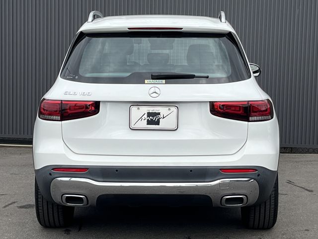 MERCEDES BENZ GLB