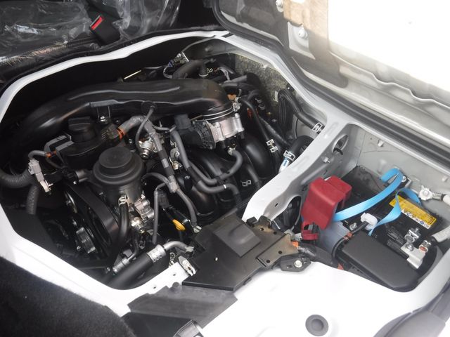 HIACE van 2WD