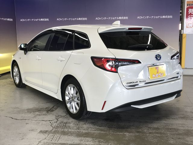 COROLLA TOURING HYBRID 4WD